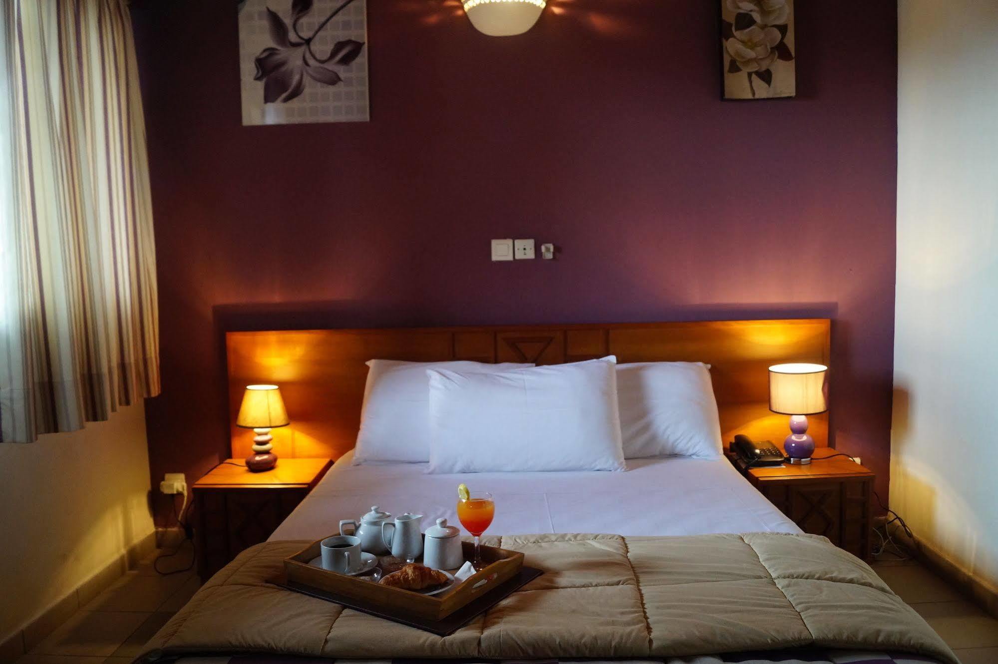 Hotel Sol Beni أبيدجان المظهر الخارجي الصورة