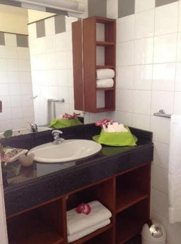 Hotel Sol Beni أبيدجان المظهر الخارجي الصورة